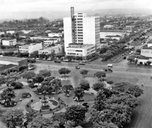 Foto Histórica de Maringá: Prefeitura de Maringá - PR